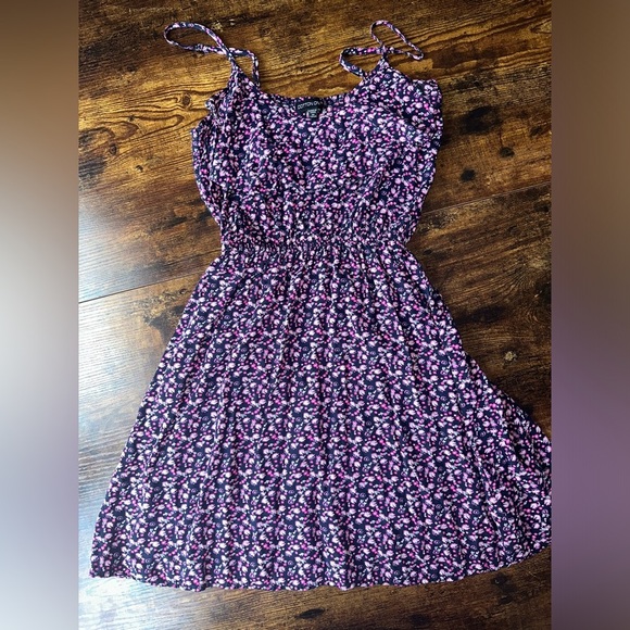 Floral Black Dress - Picture 6 of 6